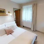 Hanga Vendeghaz * Tihany