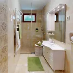 Apartment Hanga Vendeghaz