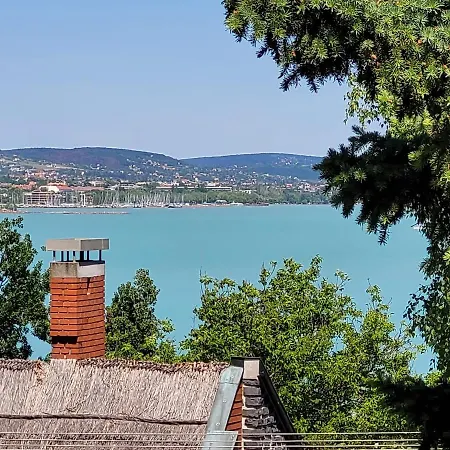 Hanga Vendeghaz Apartment Tihany